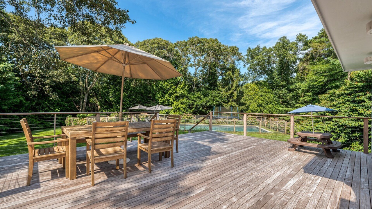 Photo of Outdoor in Village of East Hampton