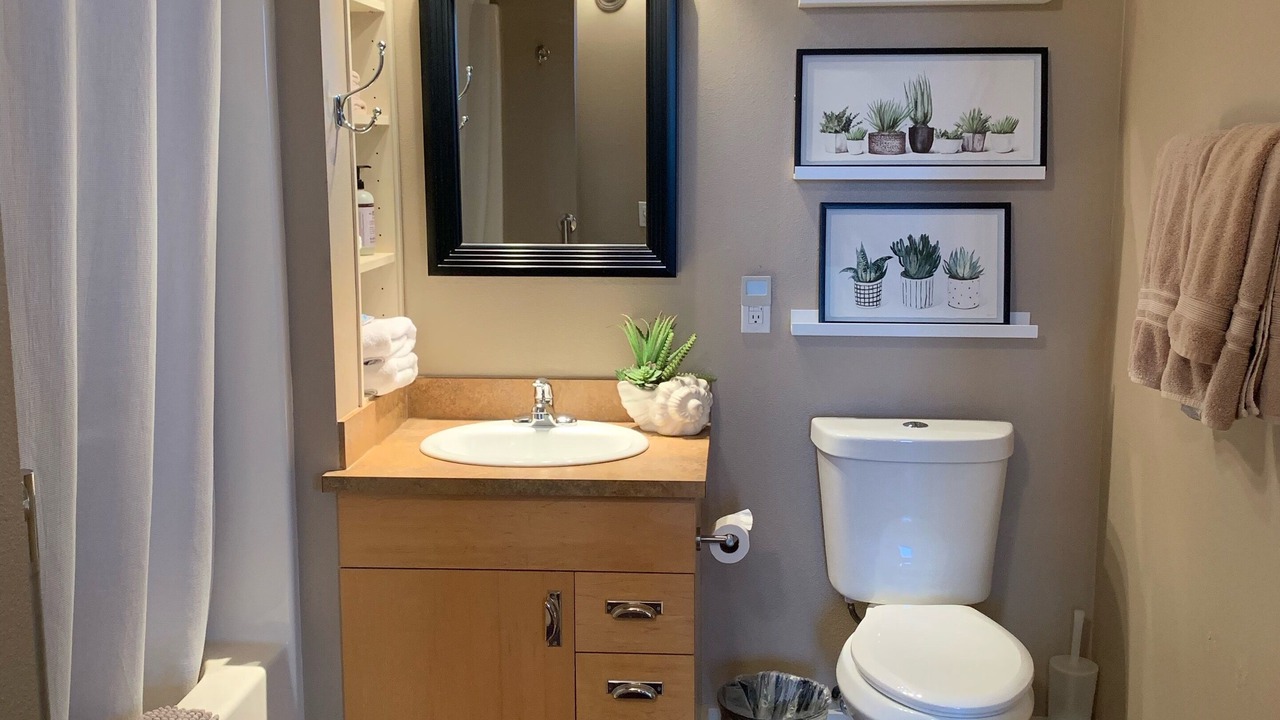 Photo of Bathroom in Orenco Station