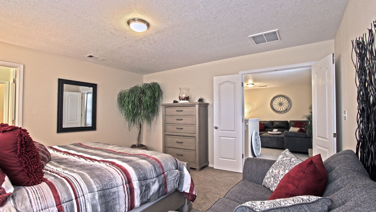 Photo of Bedroom in Victory Hills