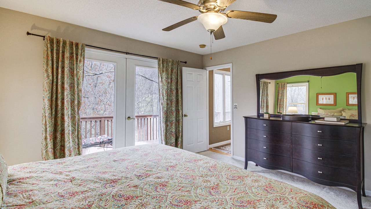 Photo of Bedroom in Massanutten