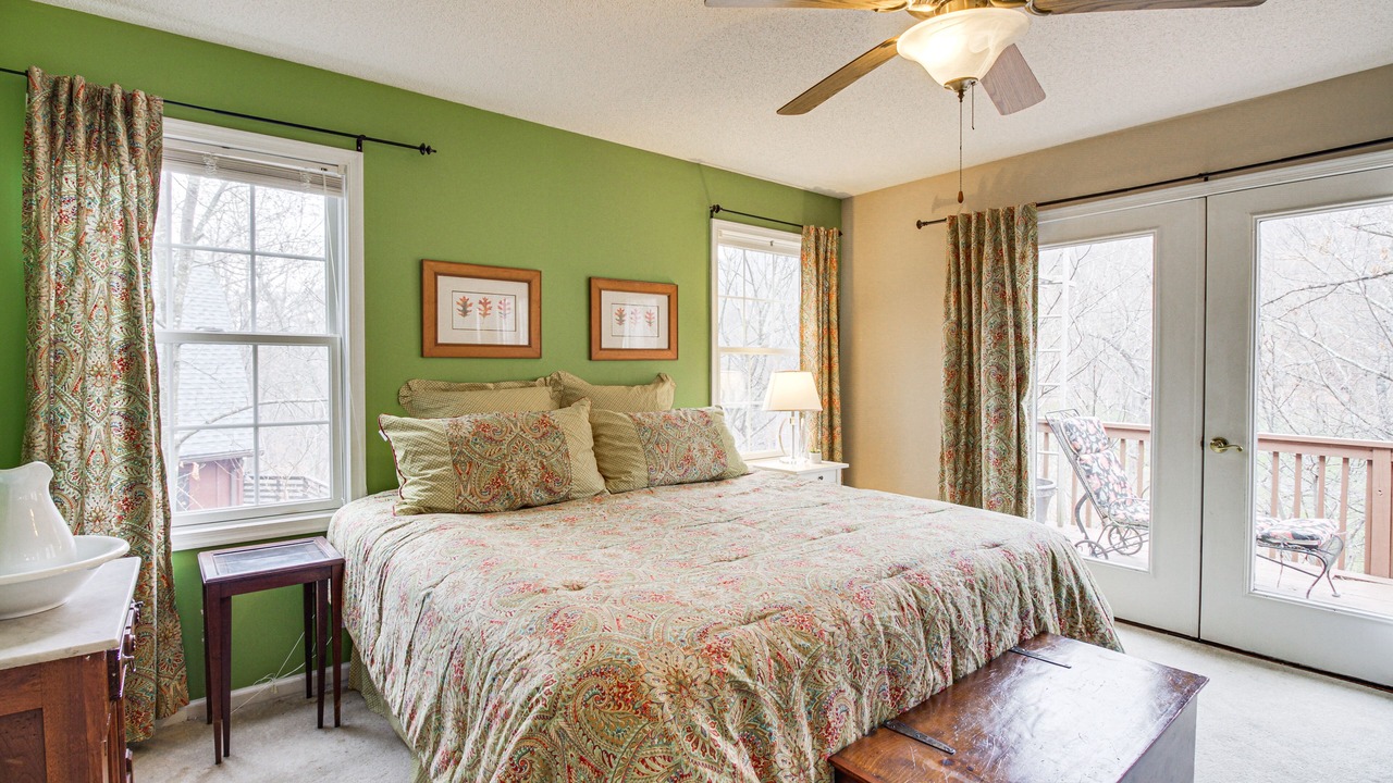 Photo of Bedroom in Massanutten