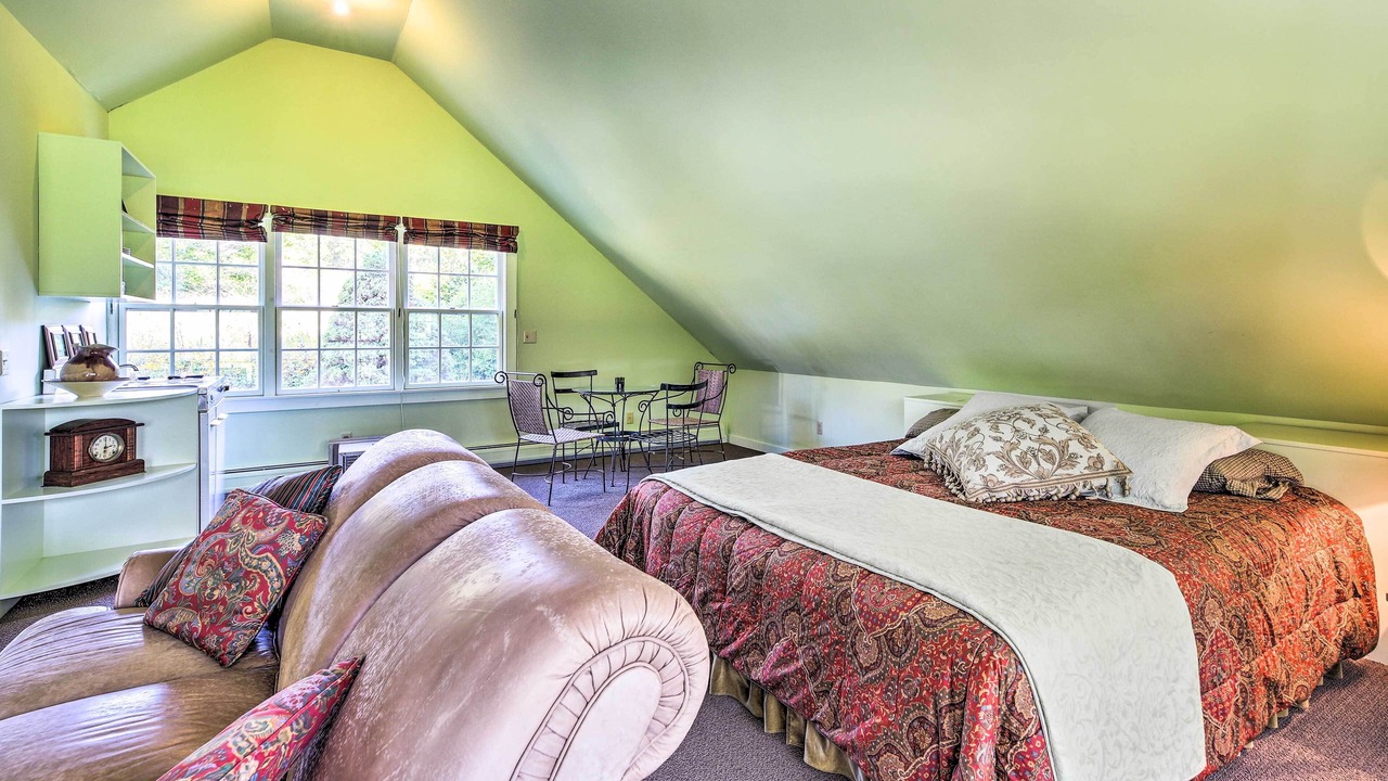 Photo of Bedroom in Brookfield