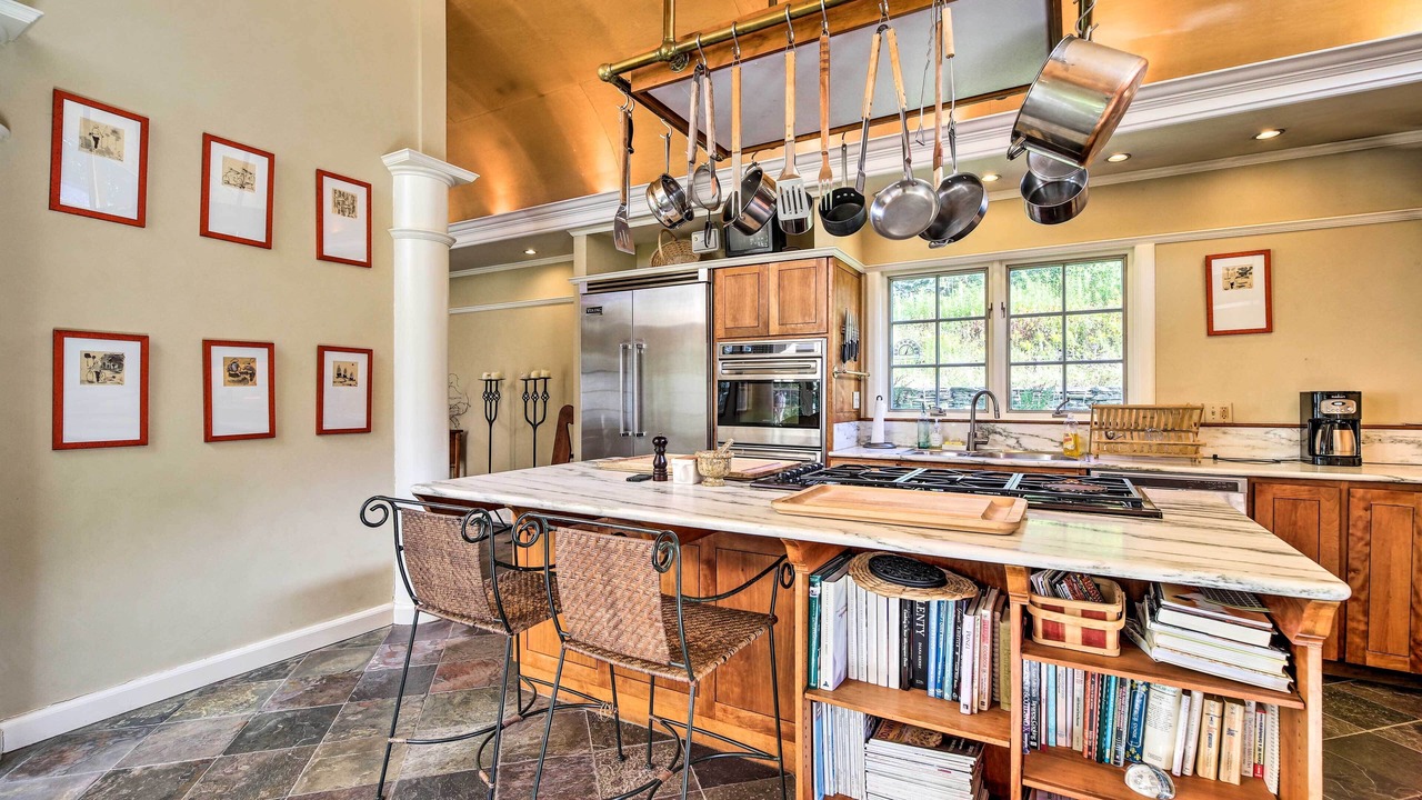 Photo of Others in Brookfield