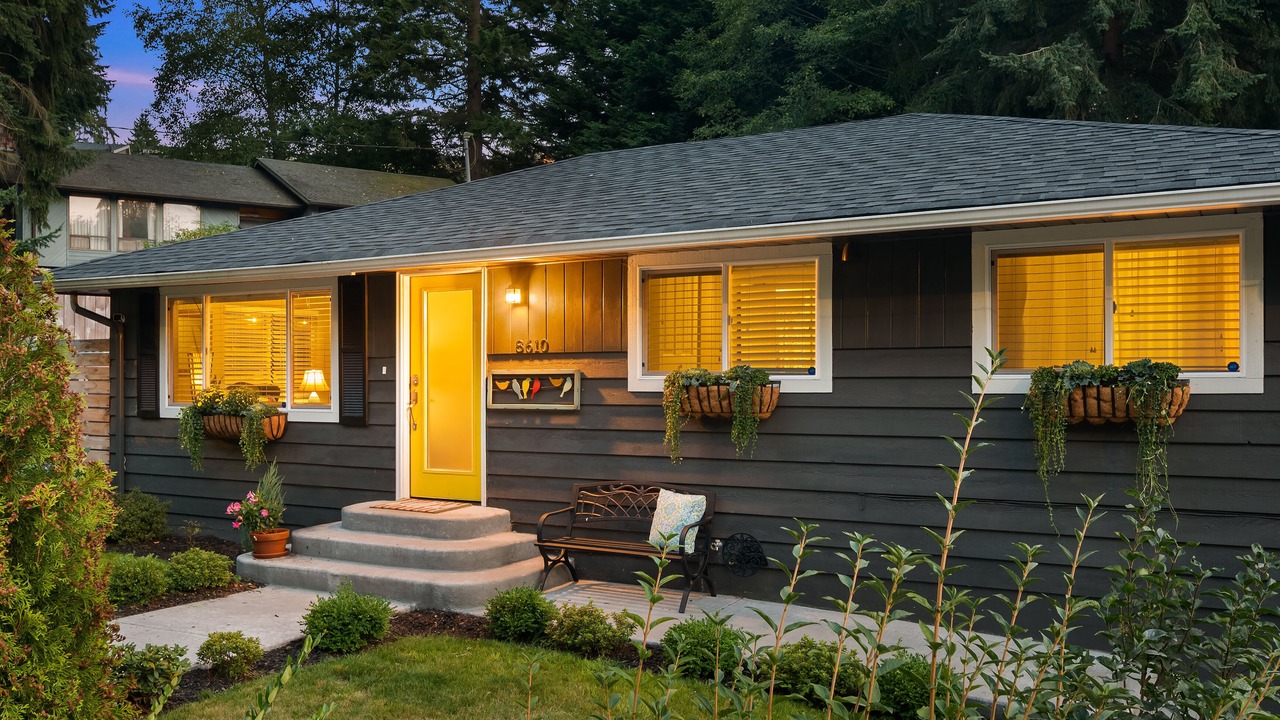 Photo of Outdoor in Edmonds