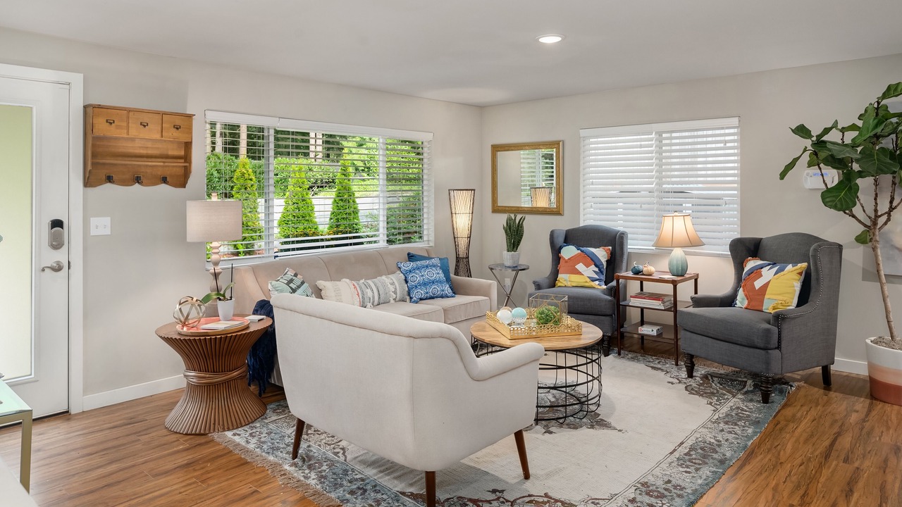 Photo of Livingroom in Edmonds