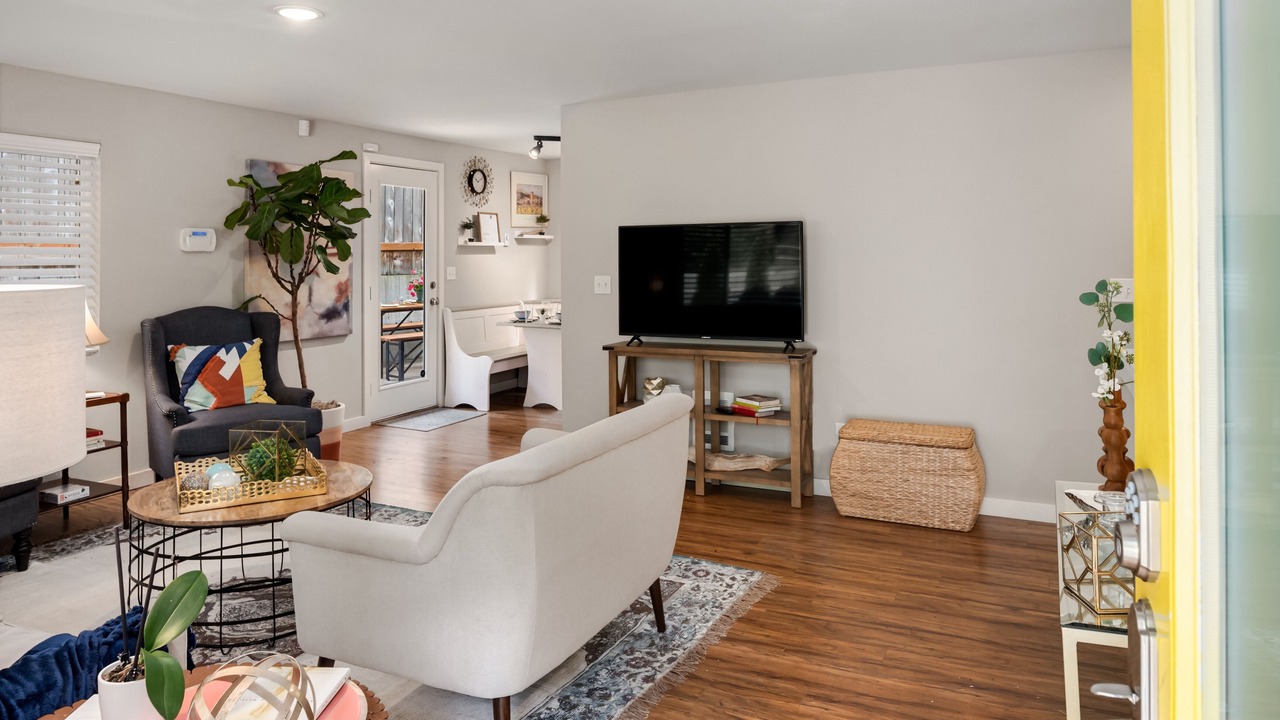 Photo of Livingroom in Edmonds