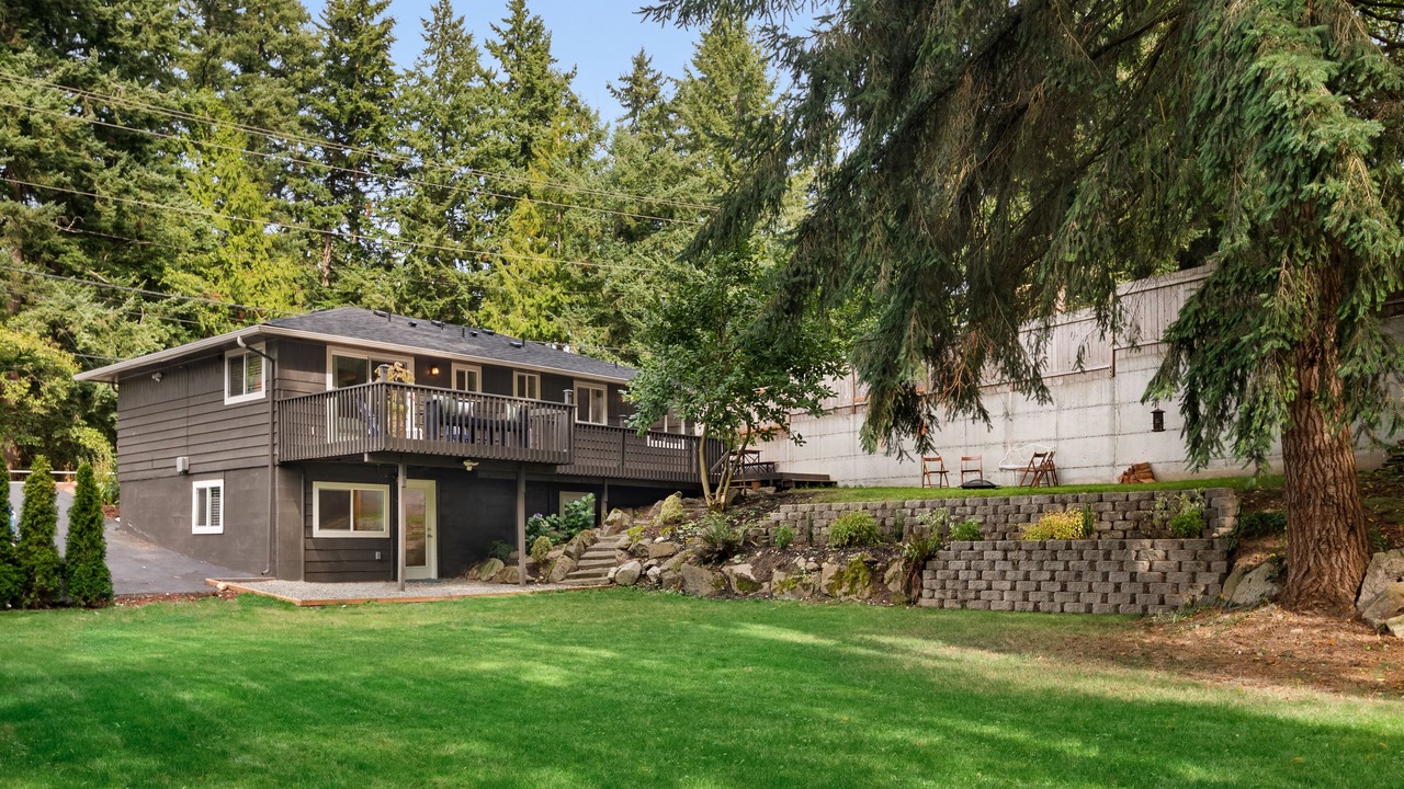 Photo of Outdoor in Edmonds