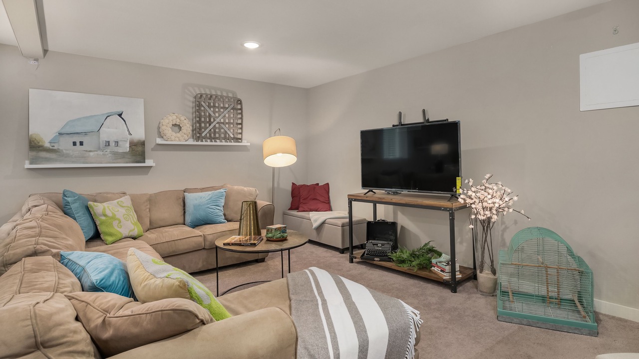 Photo of Livingroom in Edmonds