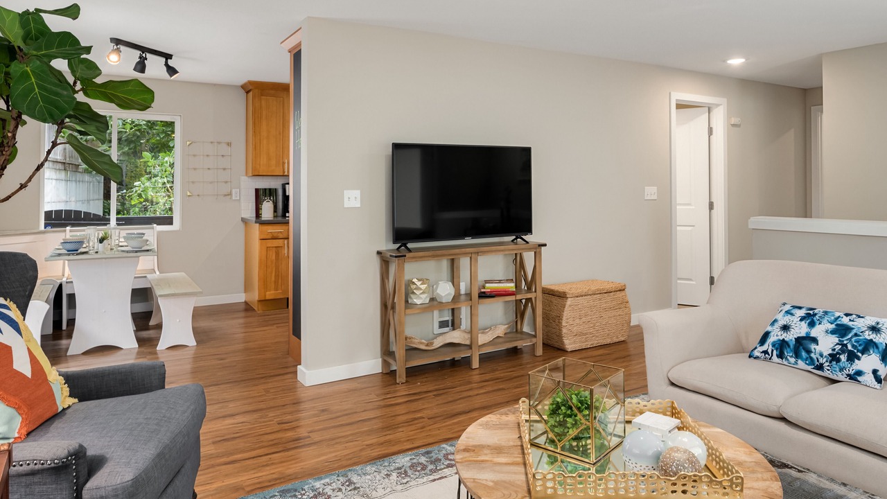Photo of Livingroom in Edmonds