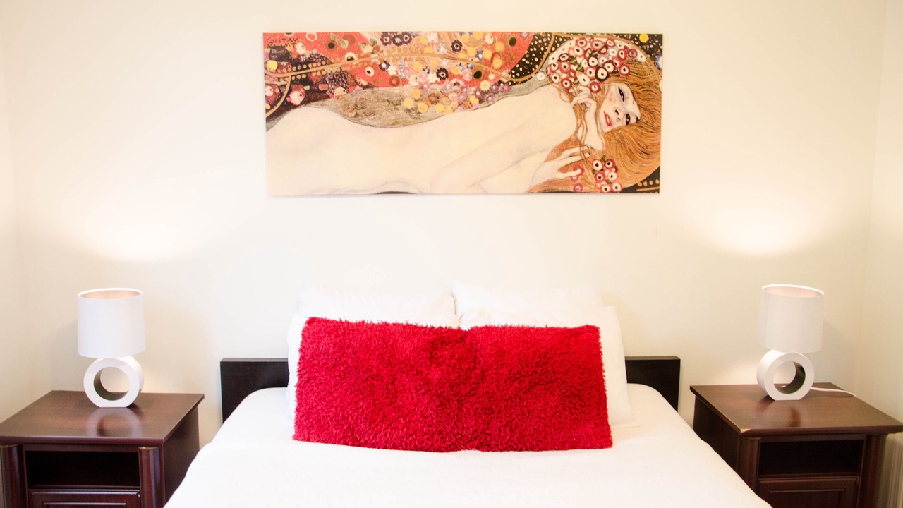 Photo of Bedroom in Lake Berkley