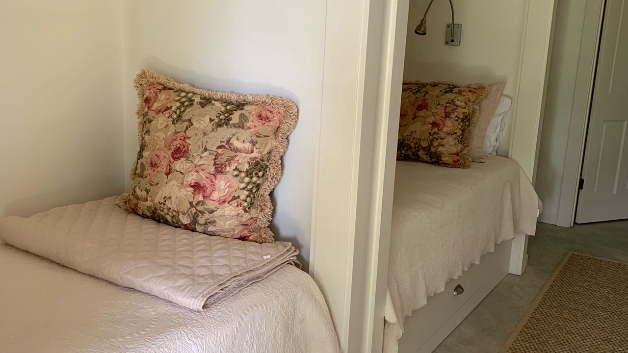 Photo of Bedroom in Round Top