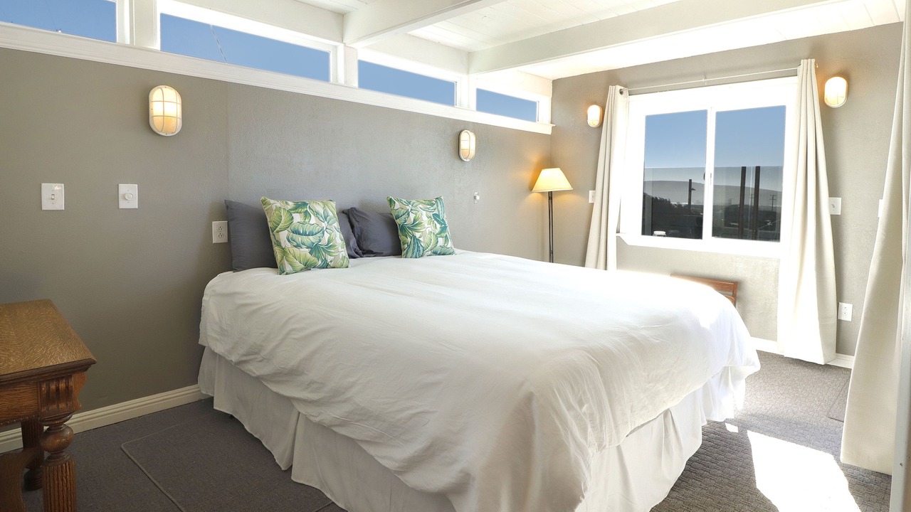 Photo of Bedroom in Dillon Beach