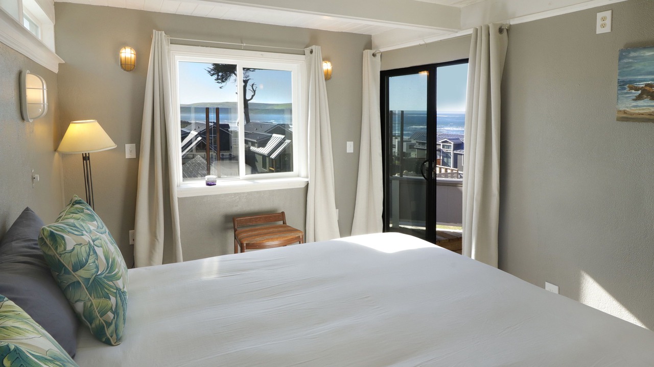Photo of Bedroom in Dillon Beach
