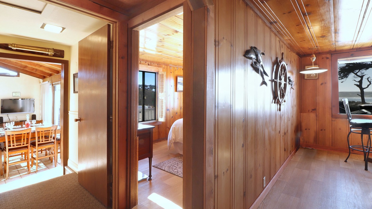 Photo of Bedroom in Dillon Beach