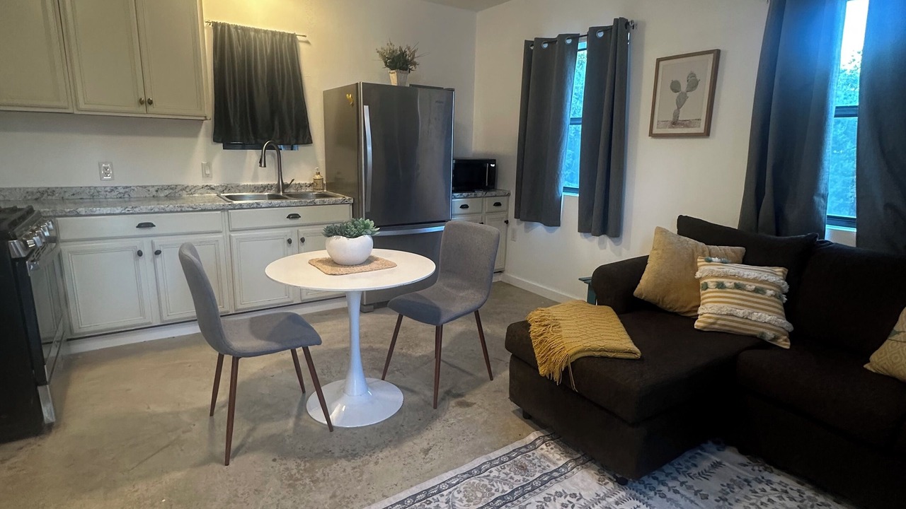 Photo of Livingroom in Austin