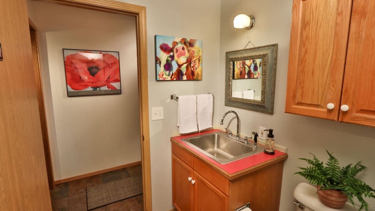 Photo of Bathroom in College Place