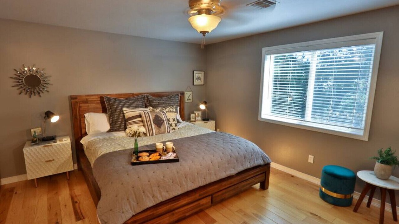 Photo of Others in College Place