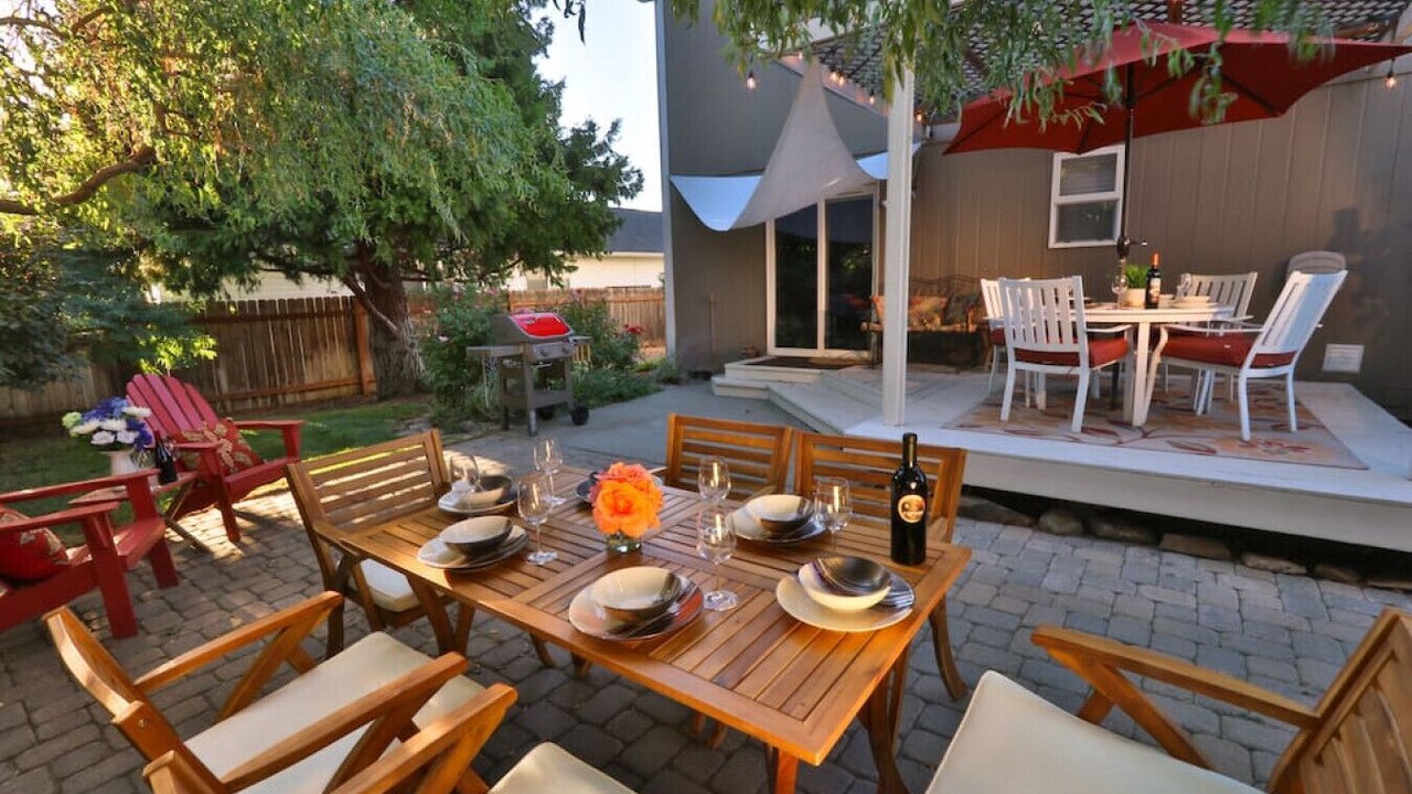 Photo of Others in College Place