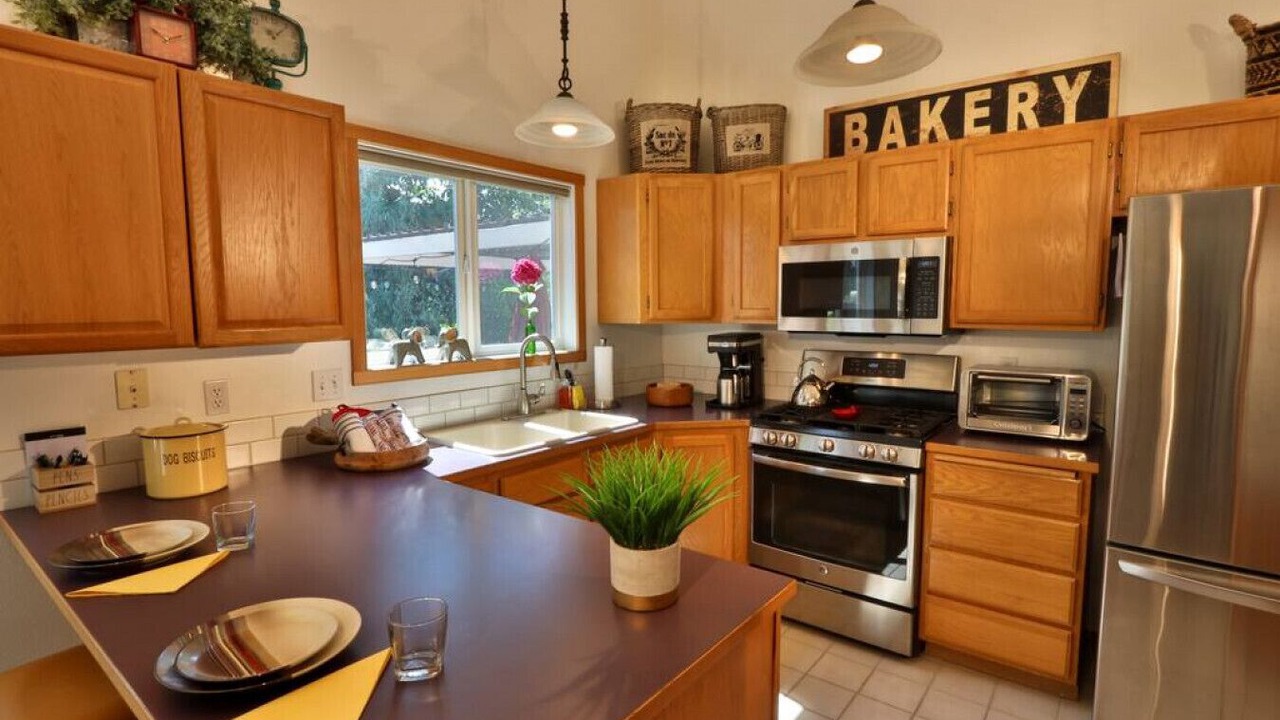 Photo of Kitchen in College Place