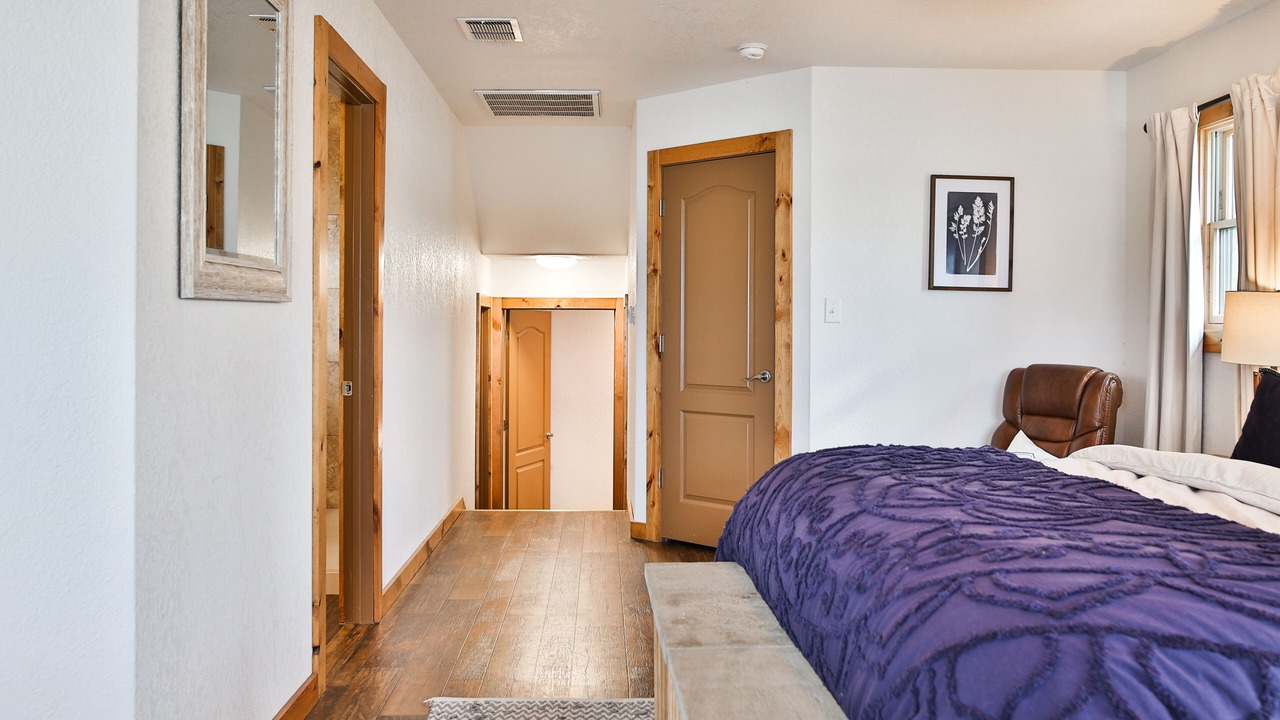 Photo of Bedroom in Gordon