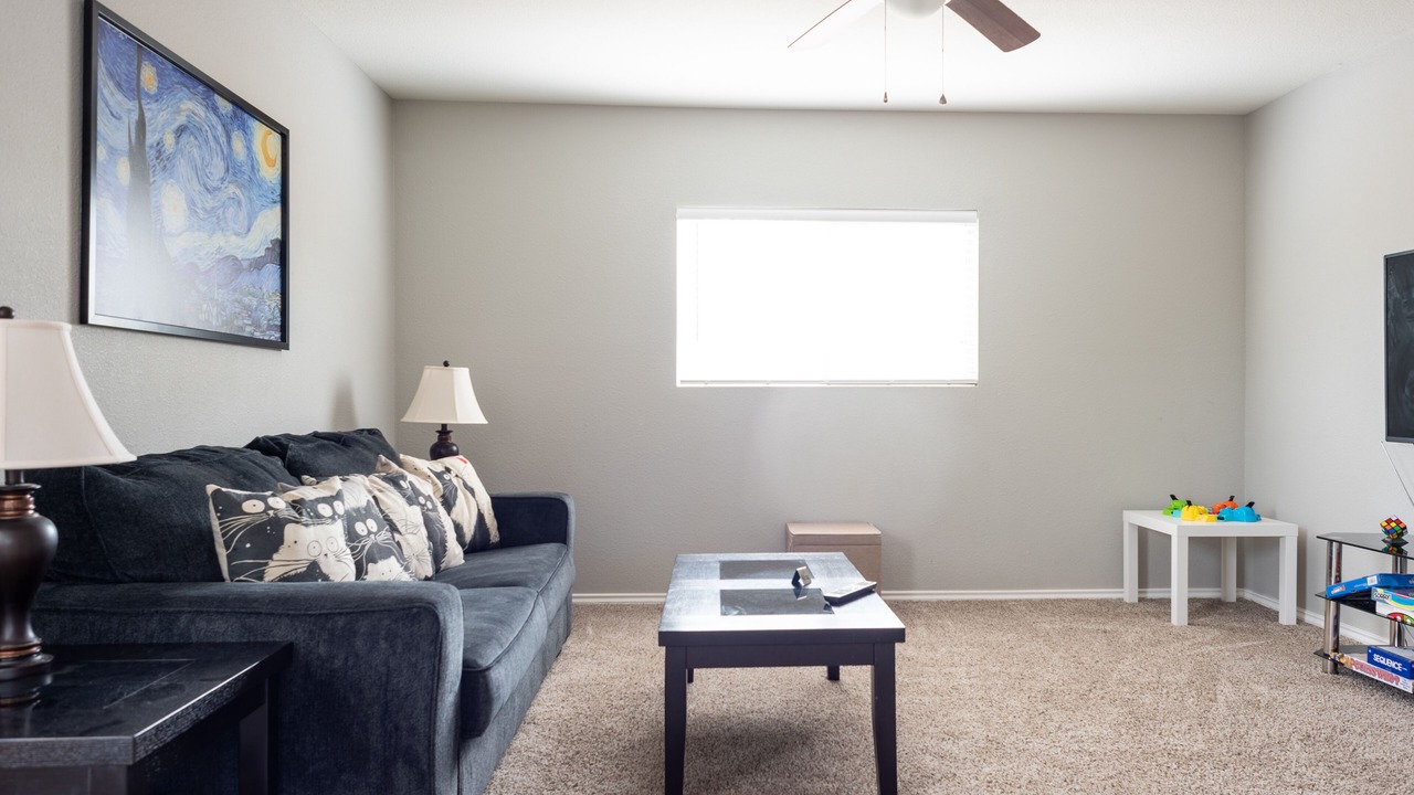 Photo of Livingroom in Windcrest