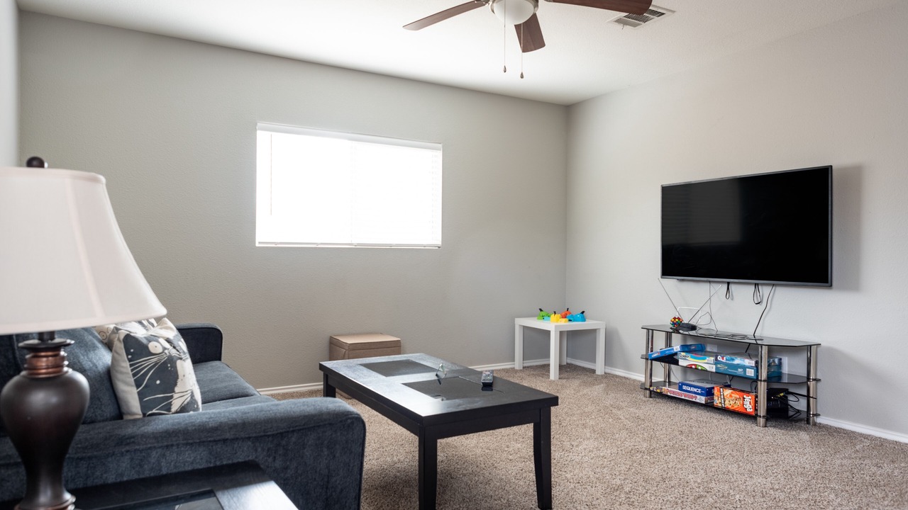 Photo of Livingroom in Windcrest