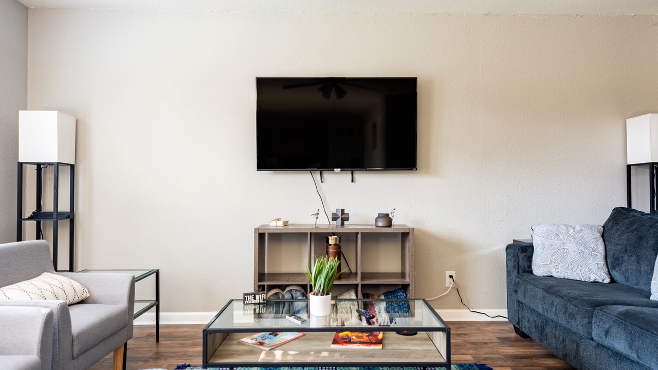Photo of Livingroom in Windcrest