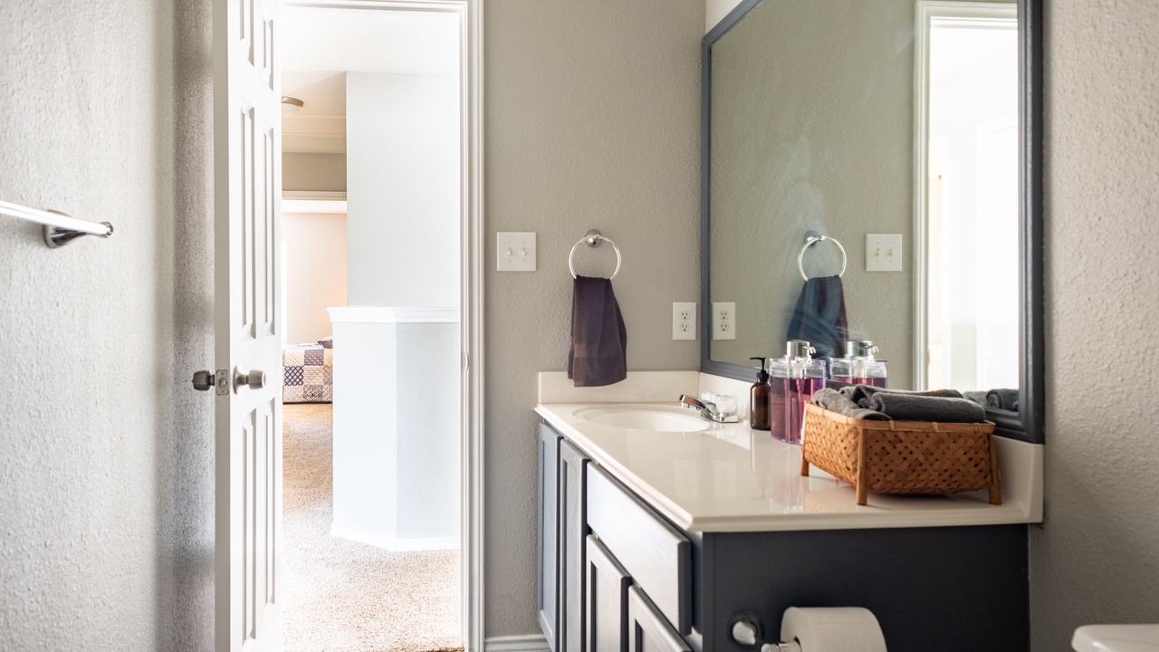 Photo of Bathroom in Windcrest