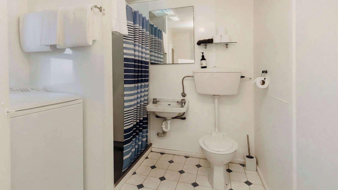 Photo of Bathroom in Oakura