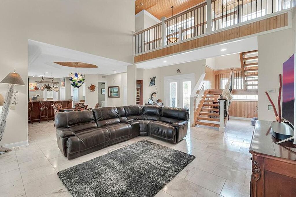 Photo of Livingroom in Winter Haven
