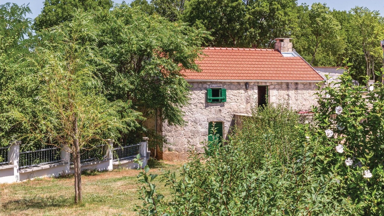 Photo of Others in Lovrec