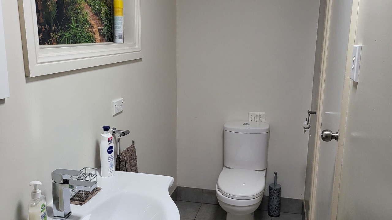 Photo of Bathroom in Broken Hill