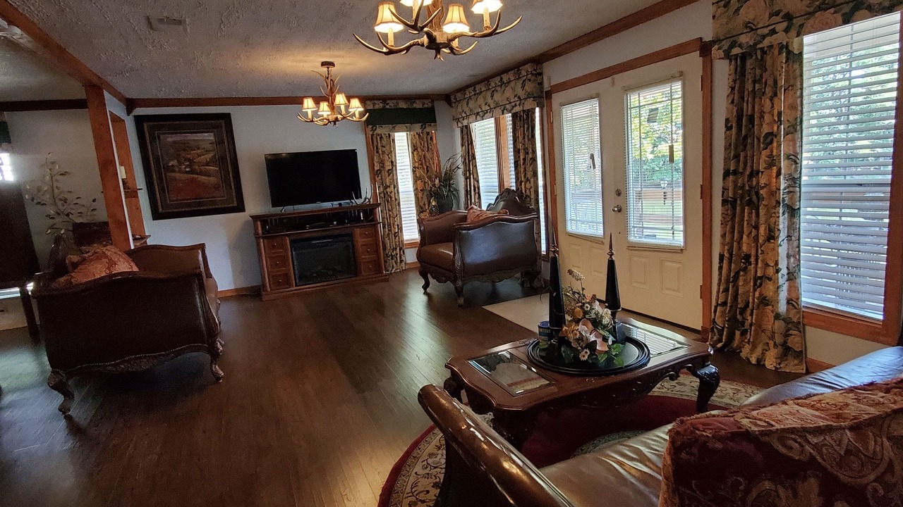 Photo of Livingroom in Tignall