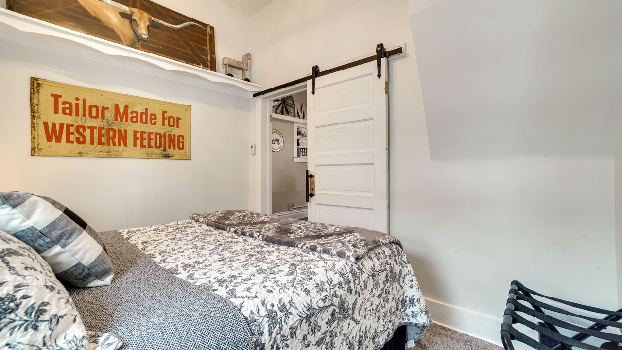 Photo of Bedroom in Laramie