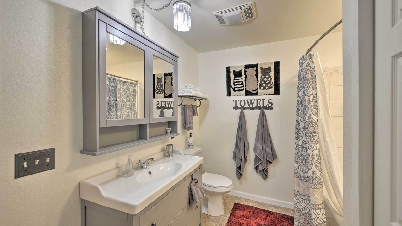Photo of Bathroom in Iowa Hill