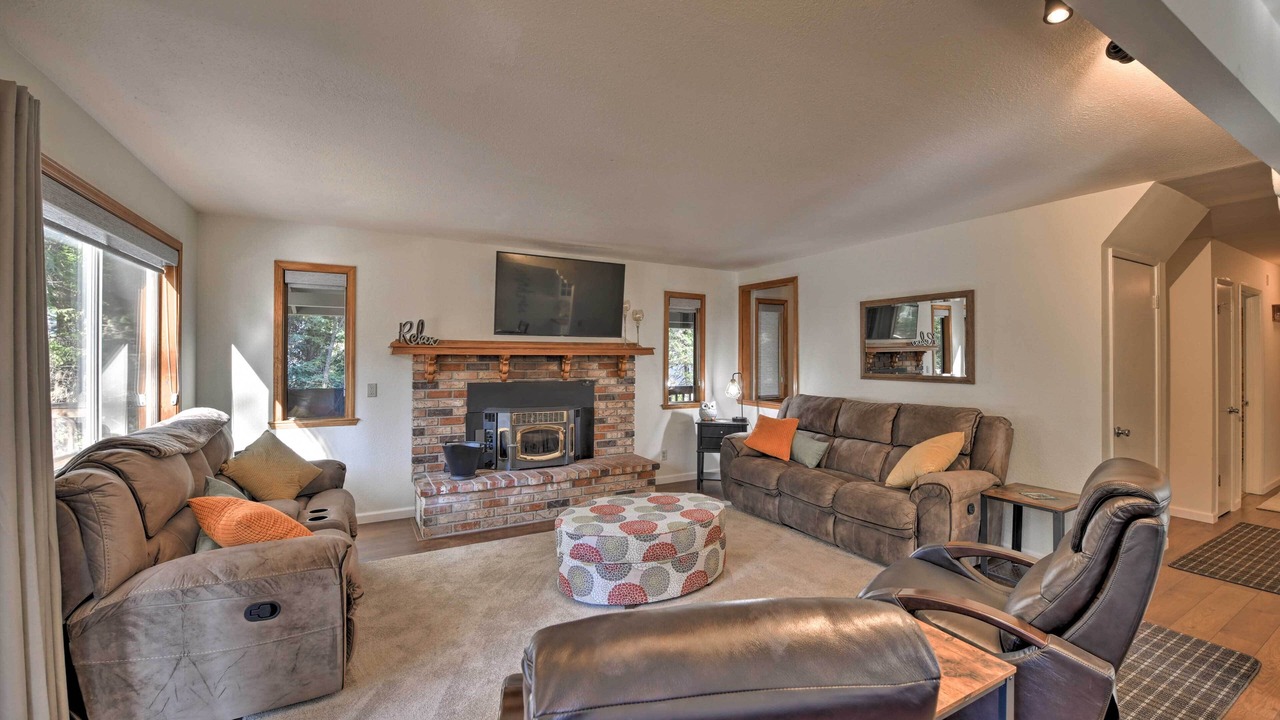 Photo of Bedroom in Iowa Hill