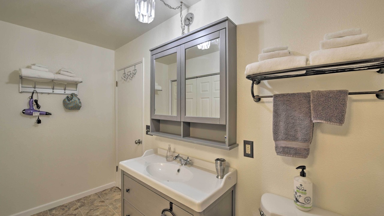 Photo of Bathroom in Iowa Hill