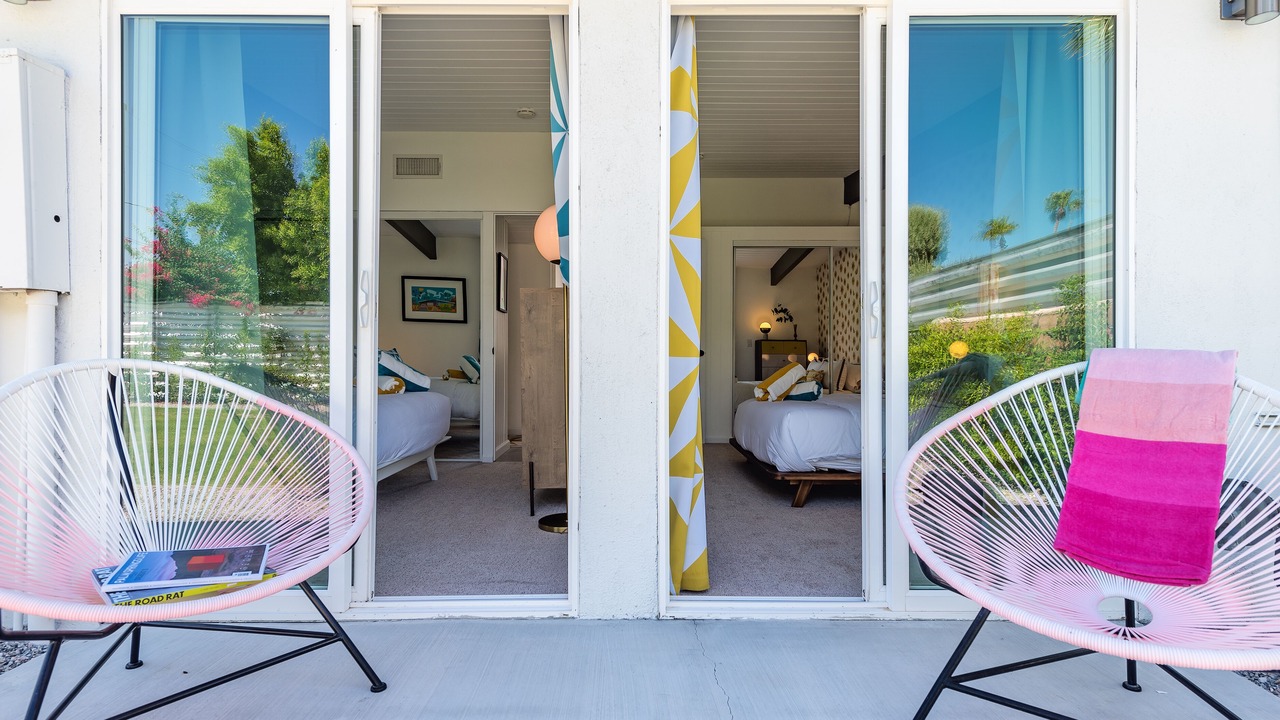 Photo of Bedroom in Racquet Club Estates