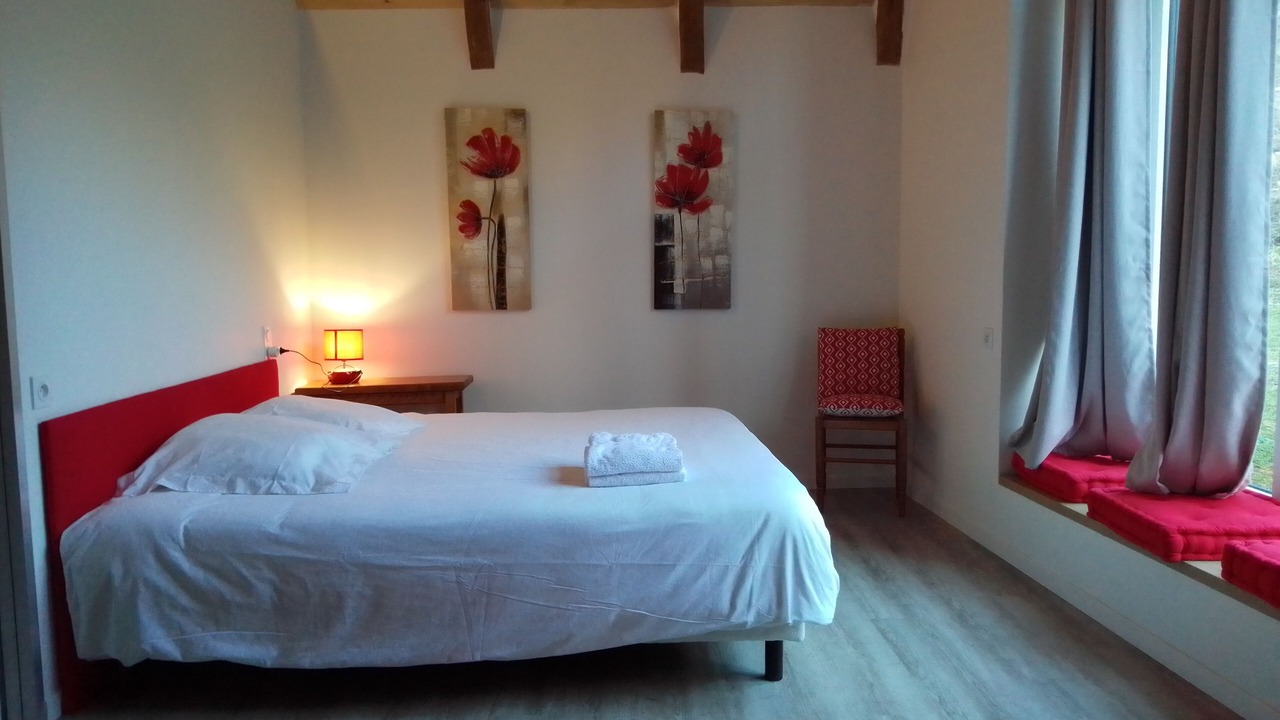 Photo of Bedroom in Saint-Chely-d'Aubrac