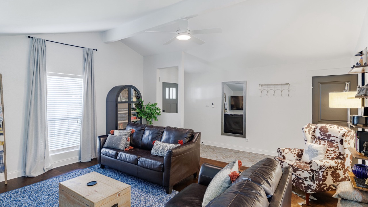 Photo of Livingroom in Quail Hollow