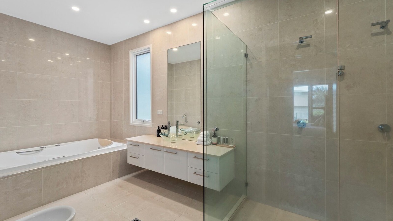 Photo of Bathroom in Sapphire Beach