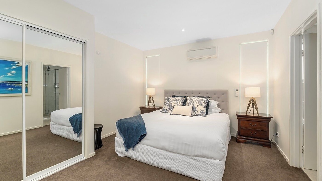 Photo of Bedroom in Sapphire Beach