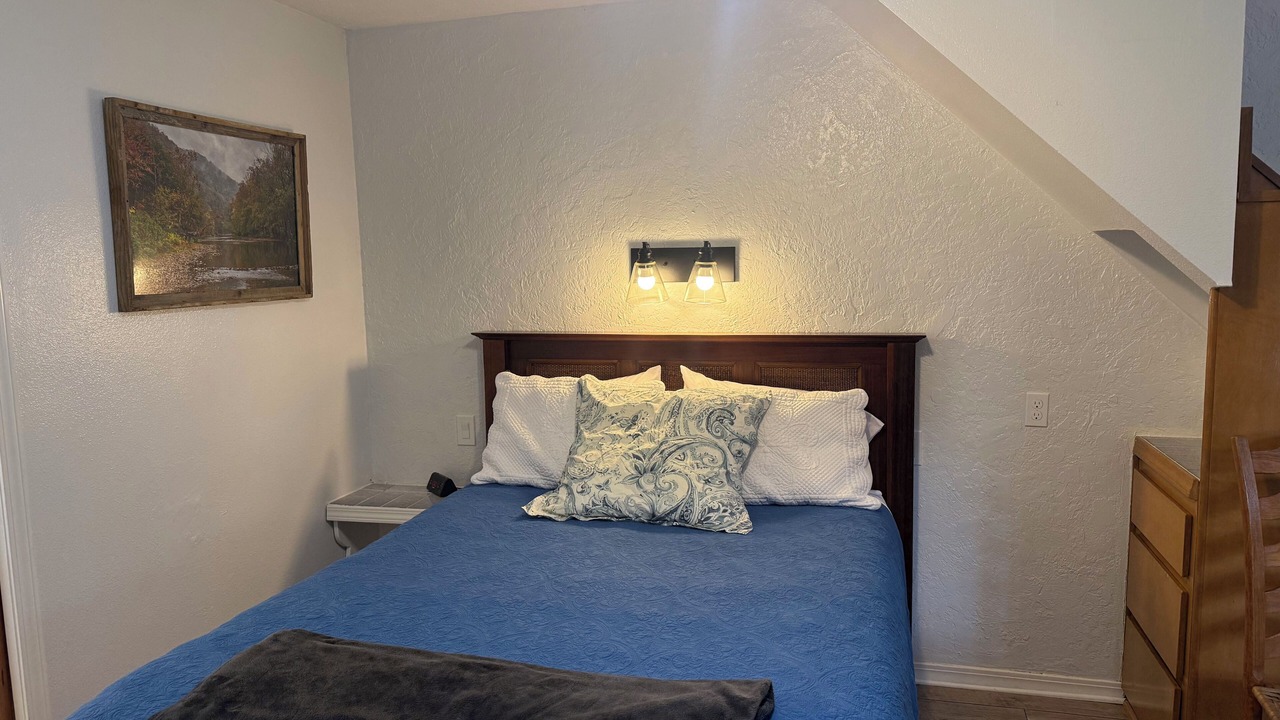 Photo of Bedroom in Jasper