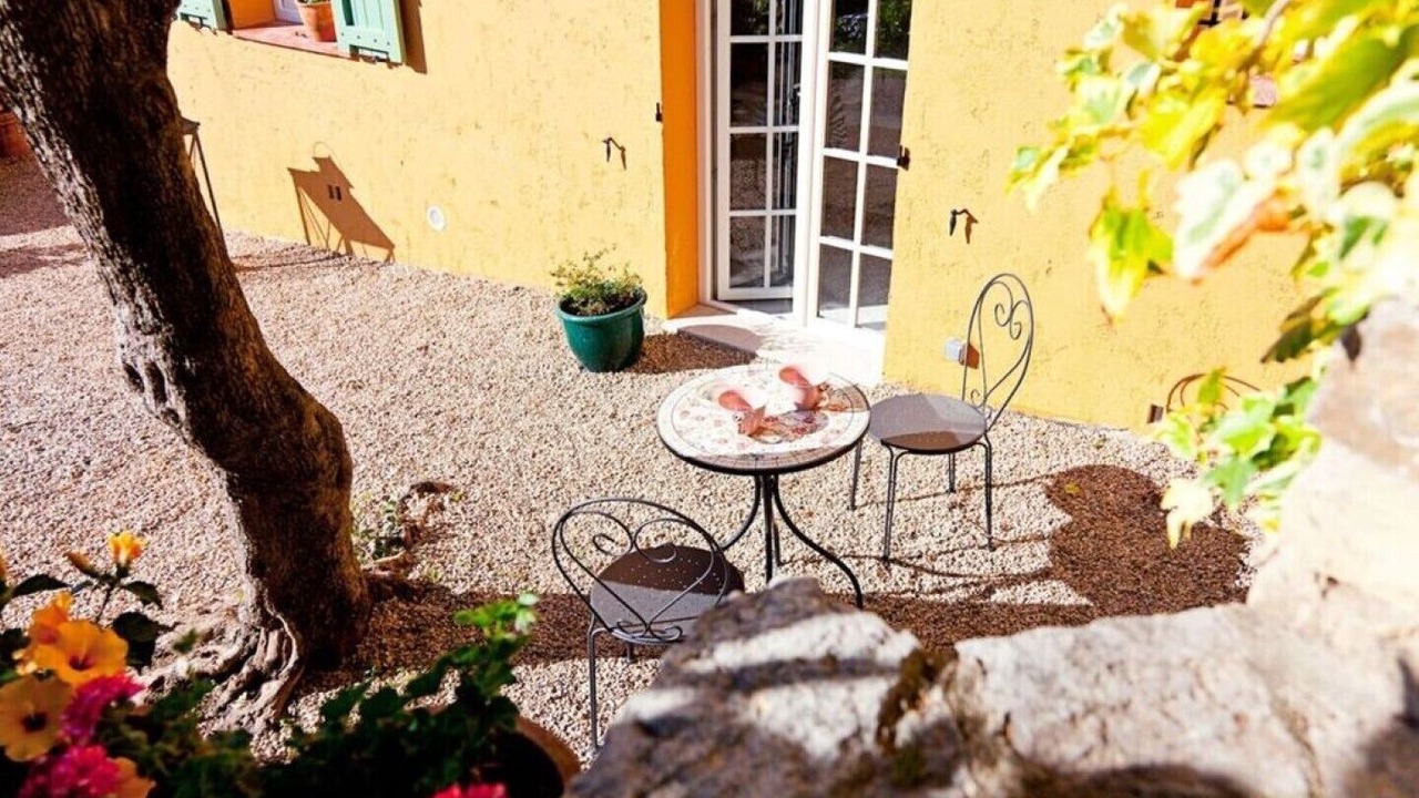 Photo of Outdoor in Speracedes