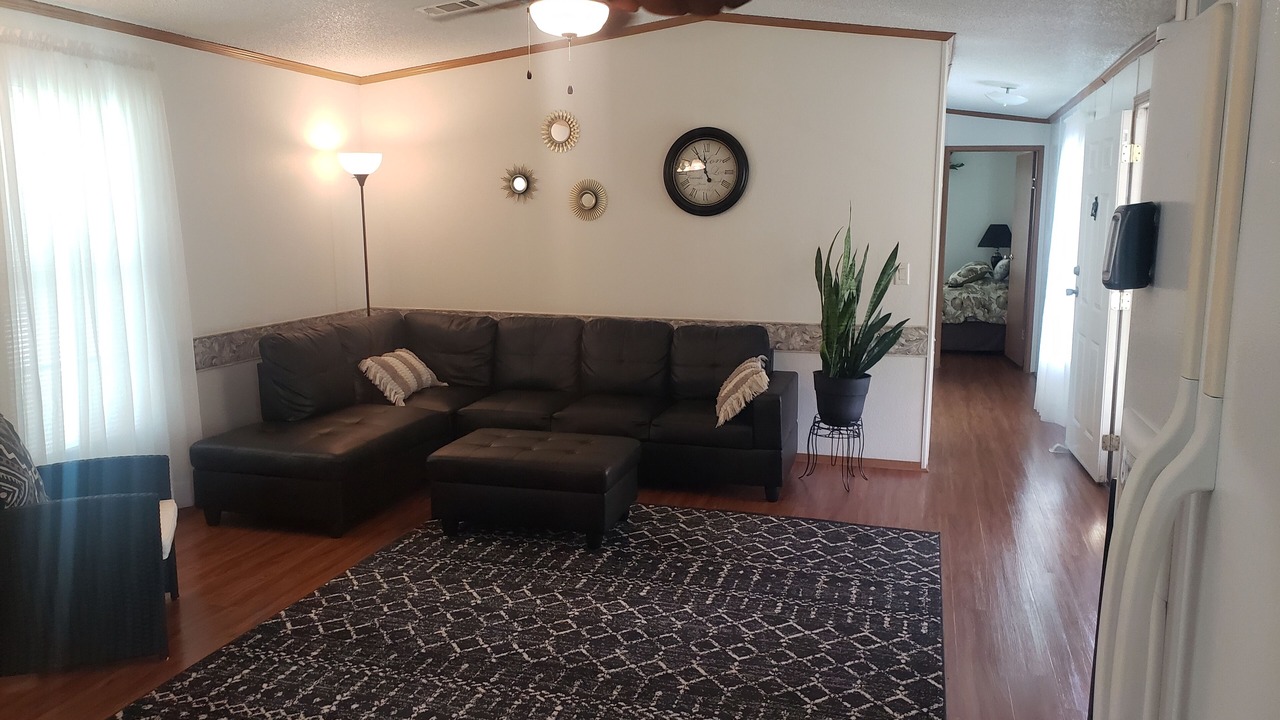Photo of Livingroom in Silsbee