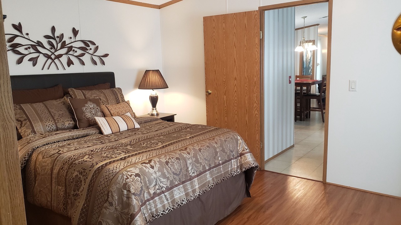 Photo of Bedroom in Silsbee