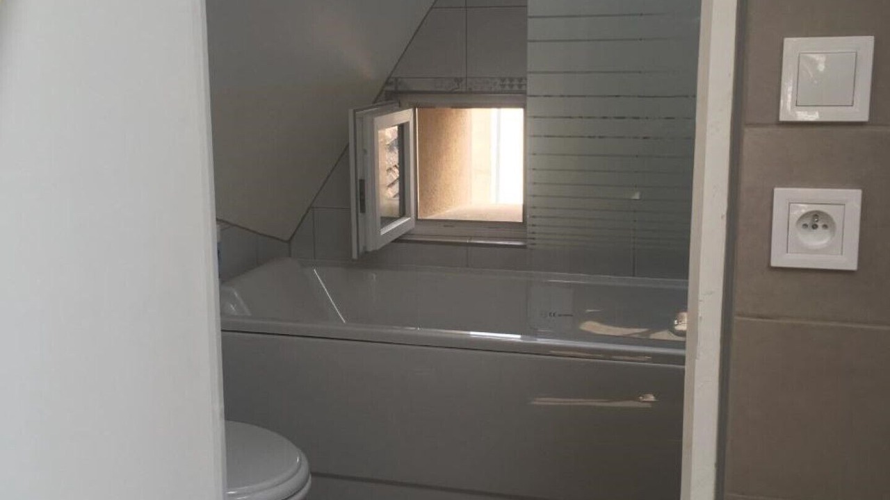 Photo of Bathroom in Saint-Yrieix-la-Perche