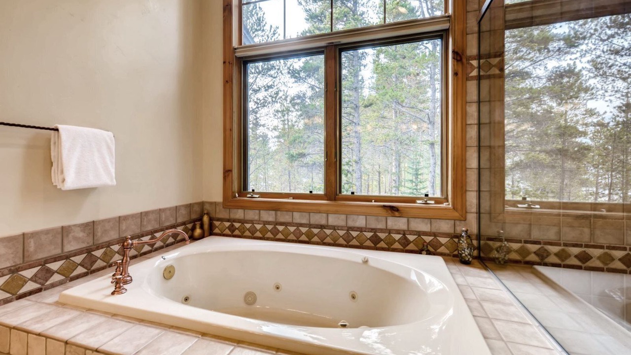 Photo of Bathroom in The Highlands