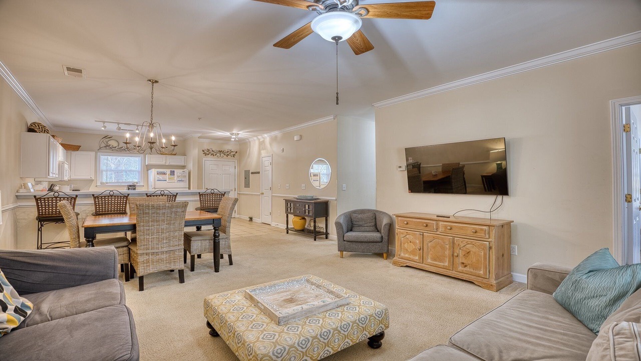 Photo of Livingroom in North Myrtle Beach