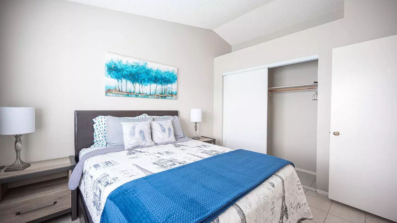 Photo of Bedroom in Highland Hills